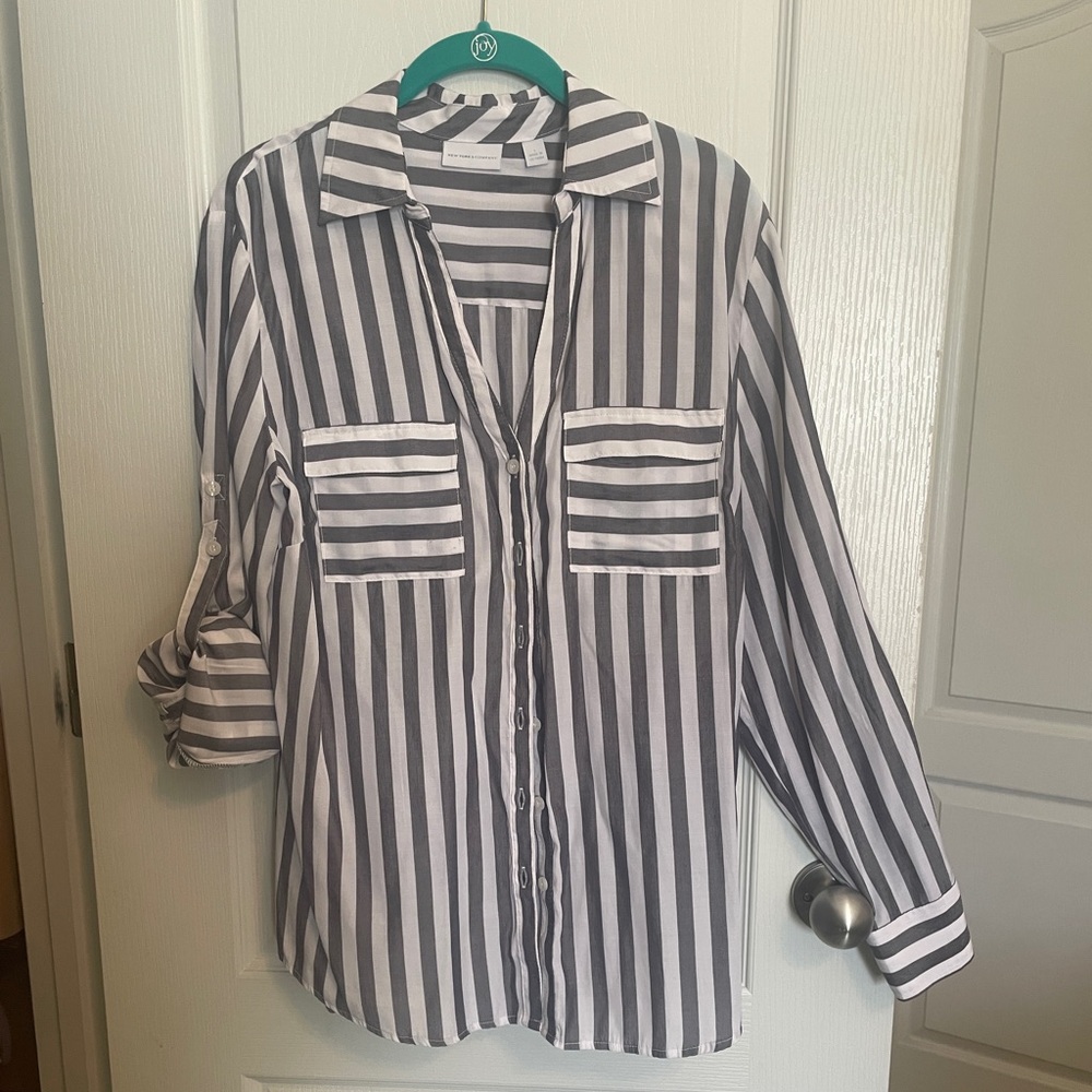 New York & Company Monochrome Grey and White Striped Shirt L